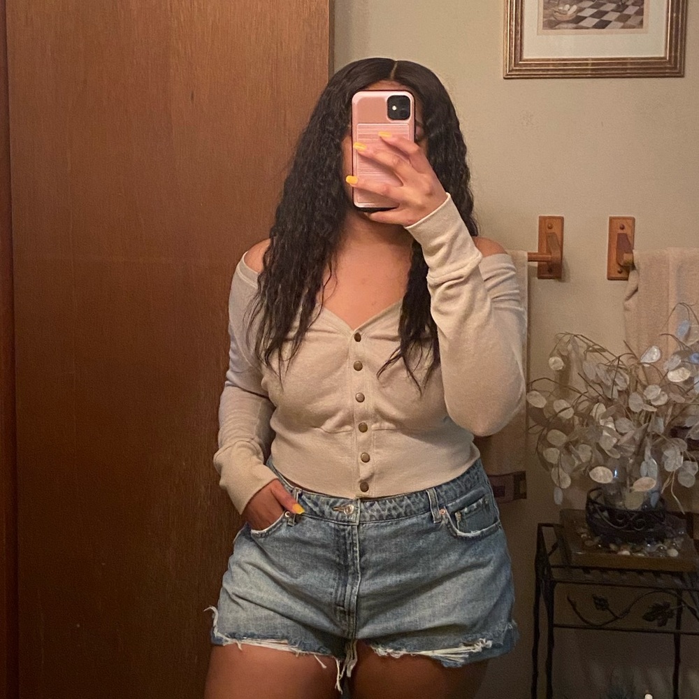 Tan Cardigan✨